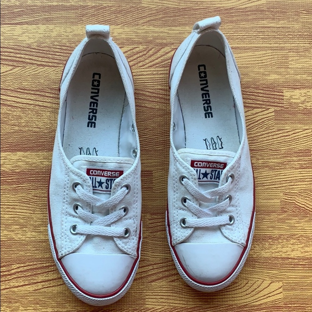 Shoes - Picture 2 of 3